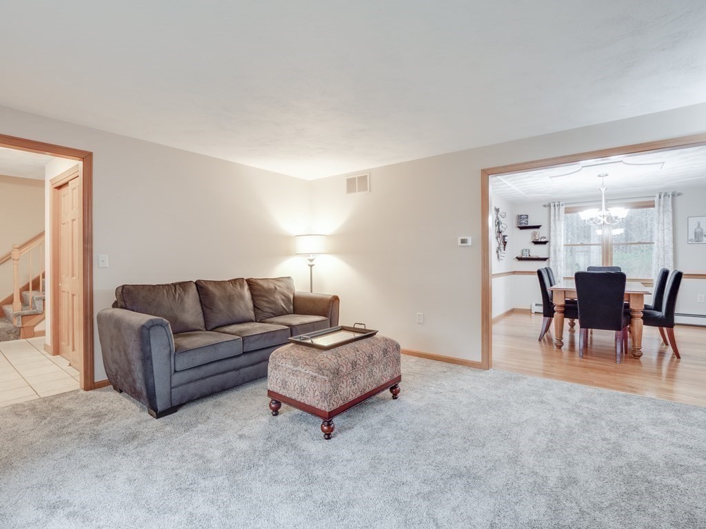 36 Dunvegan Road Tewksbury, MA 01876 - Photo 9 of 30 Gallery Image 9
