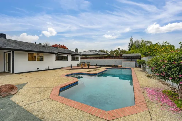 $649,000 | 2750 Lassen Way, Rocklin, CA 95677