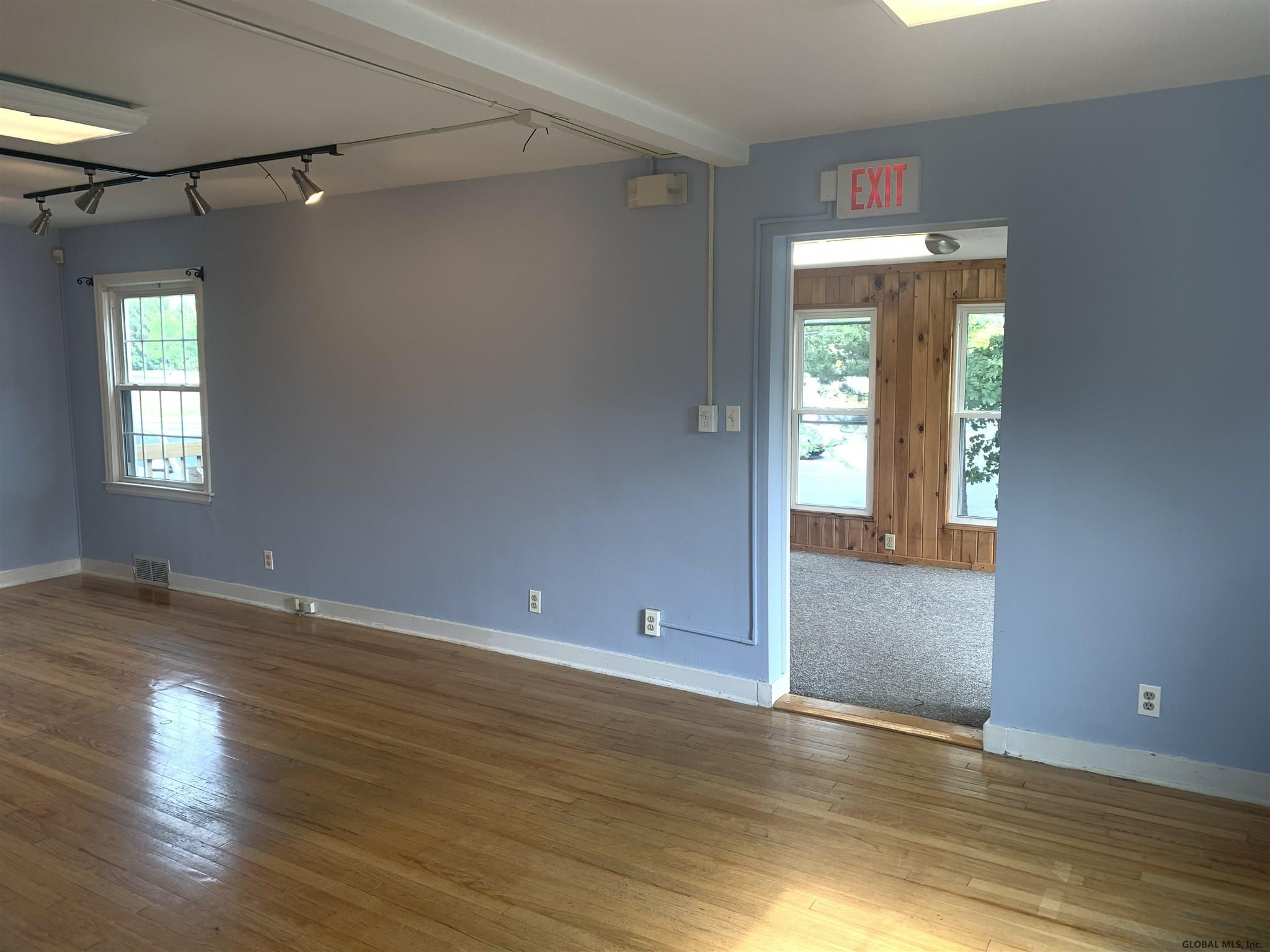 987 Loudon Road Colonie, NY 12047 - Photo 6 of 18 Photo 6