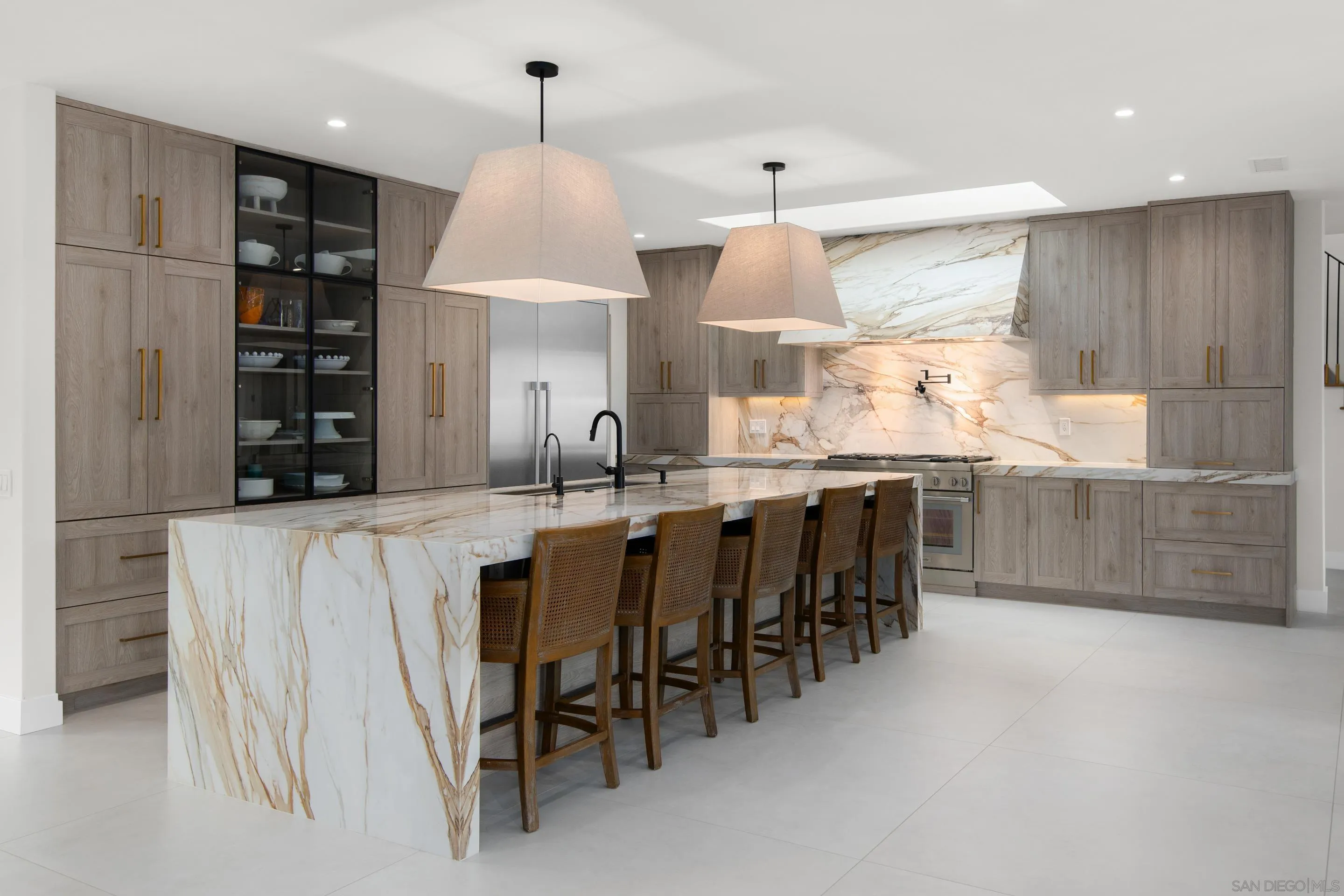 6665 Via Estrada La Jolla, CA 92037 - Photo 6 of 59