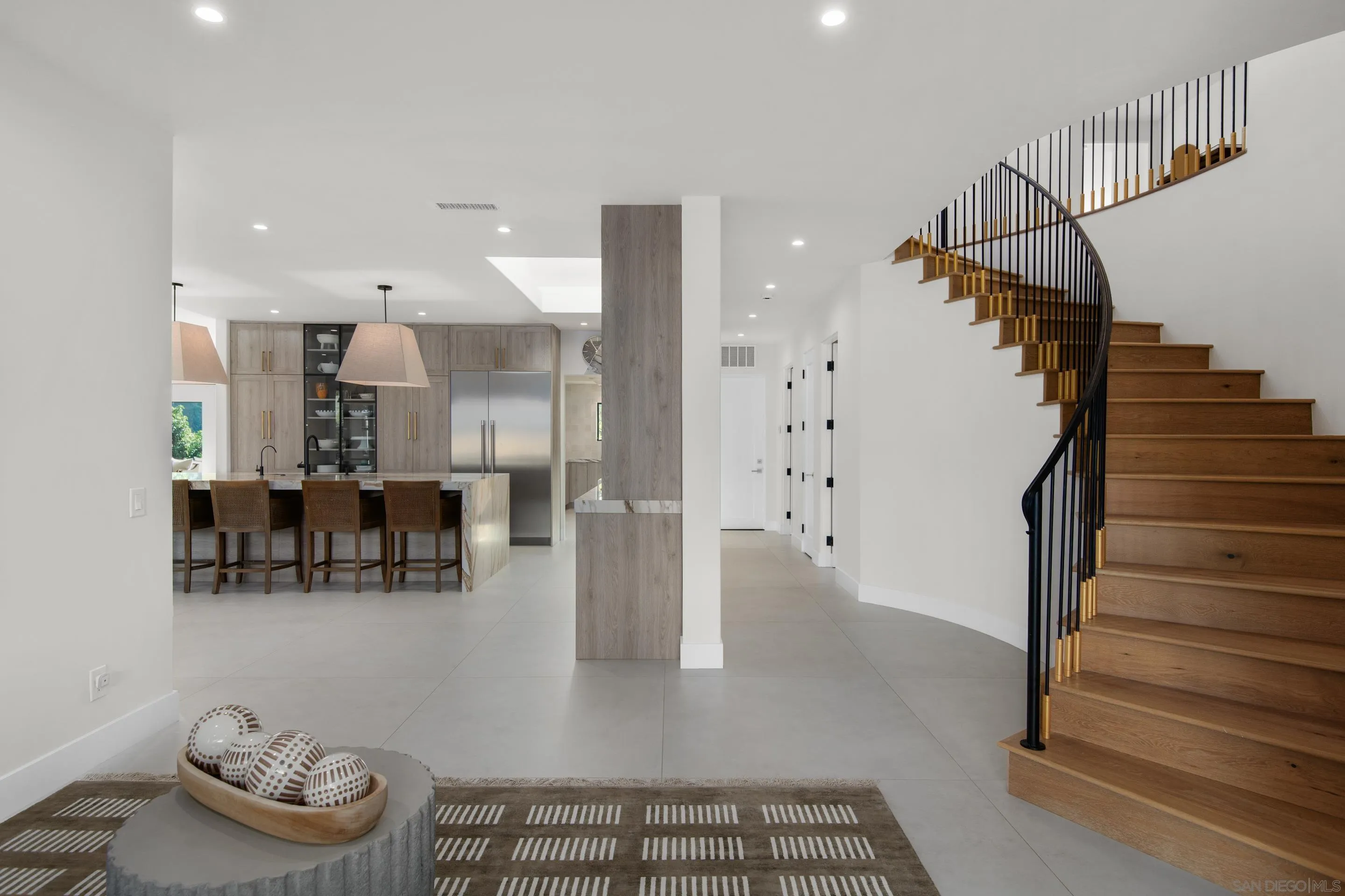 6665 Via Estrada La Jolla, CA 92037 - Photo 8 of 59