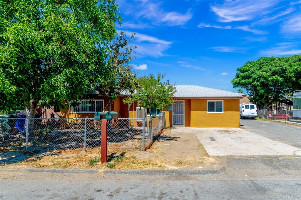 5581 Molino Way Riverside, CA 92509 - Photo 1 of 1
