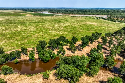 $2,759,844 | 6164 Brazos Bow Way, Washington, TX 77880