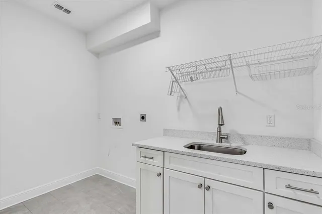 $7,795 | 4251 West Roland Street, Tampa, FL 33609