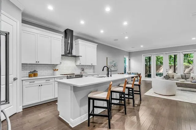 $7,795 | 4251 West Roland Street, Tampa, FL 33609