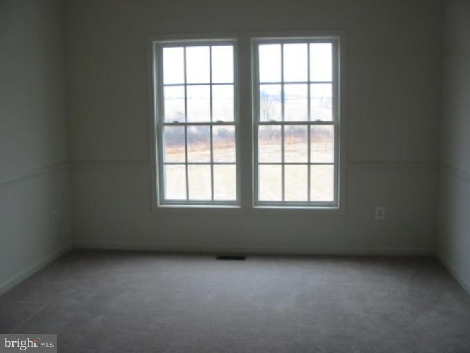 2511 Sapling Ridge Lane Brookeville, MD 20833 - Photo 3 of 12 Dining Room