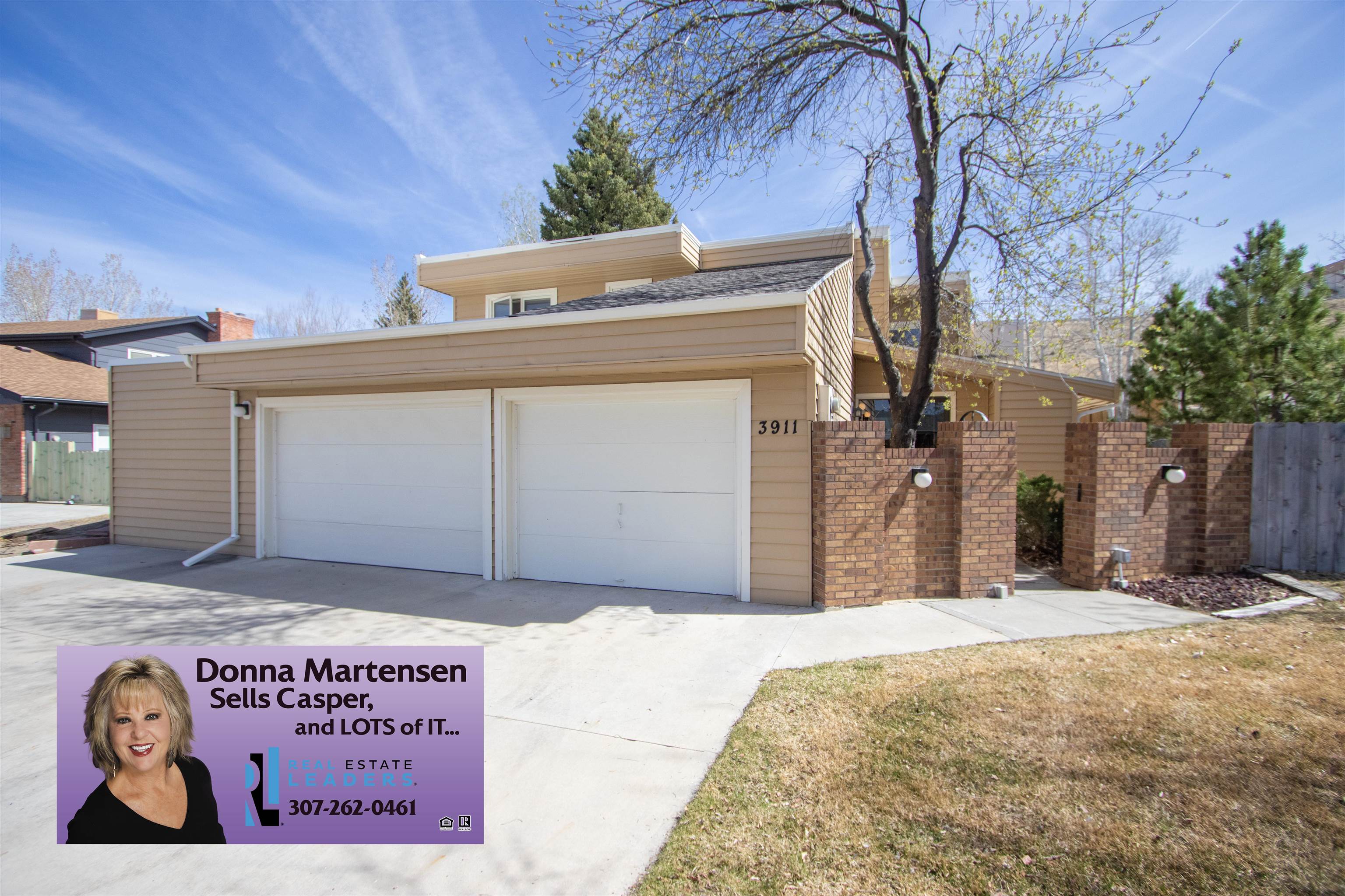 3911 South Oak Street Casper, WY 82601 - Photo 1 of 44