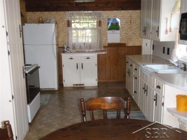 20066594-1.JPG