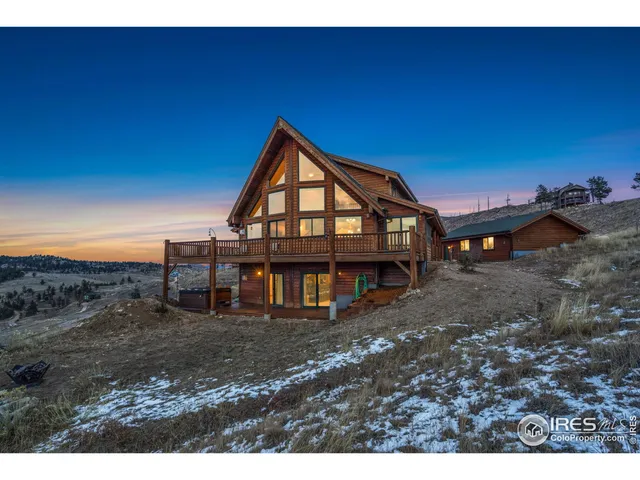 $860,000 | 181 Sheep Mt Court, Livermore, CO 80536
