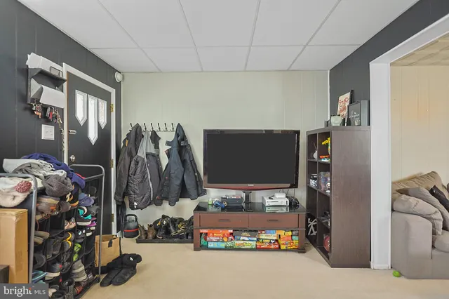 $175,000 | 415 West White Street, Summit Hill, PA 18250