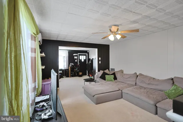 $175,000 | 415 West White Street, Summit Hill, PA 18250