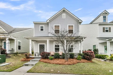 $699,900 | 271 Rowans Creek Drive, Charleston, SC 29492