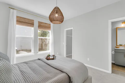 $699,900 | 271 Rowans Creek Drive, Charleston, SC 29492