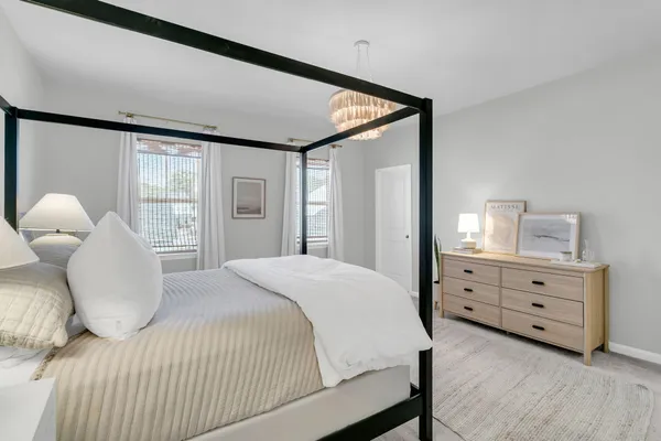 $699,900 | 271 Rowans Creek Drive, Charleston, SC 29492