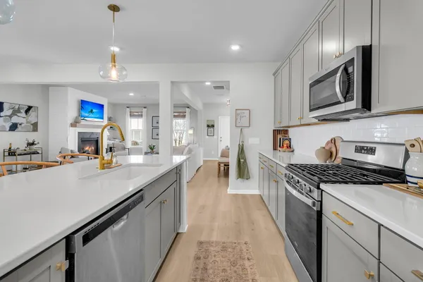 $699,900 | 271 Rowans Creek Drive, Charleston, SC 29492