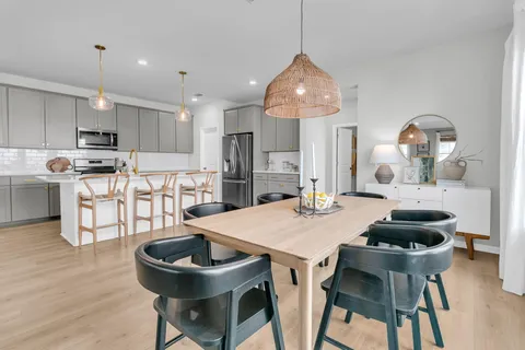 $699,900 | 271 Rowans Creek Drive, Charleston, SC 29492