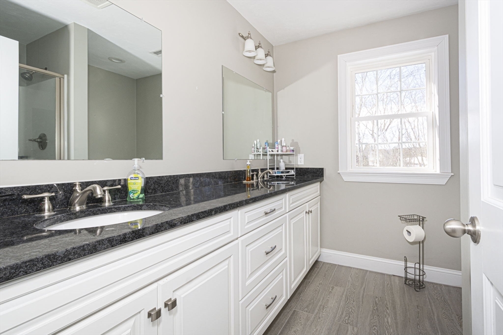 155 Fiskdale Road Brookfield, MA 01506 - Photo 24 of 33