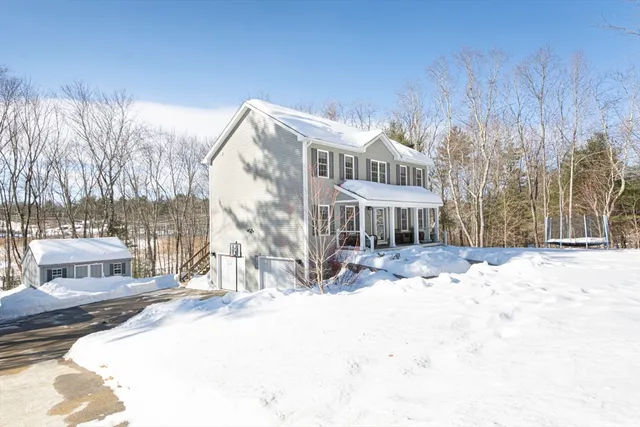 $575,000 | 155 Fiskdale Road, Brookfield, MA 01506