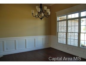 459 Overton Road Springfield, IL 62711 - Photo 12 of 24