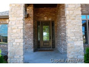 459 Overton Road Springfield, IL 62711 - Photo 3 of 24