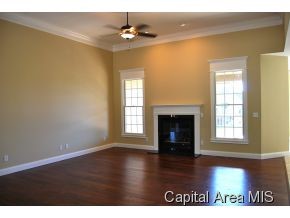 459 Overton Road Springfield, IL 62711 - Photo 5 of 24