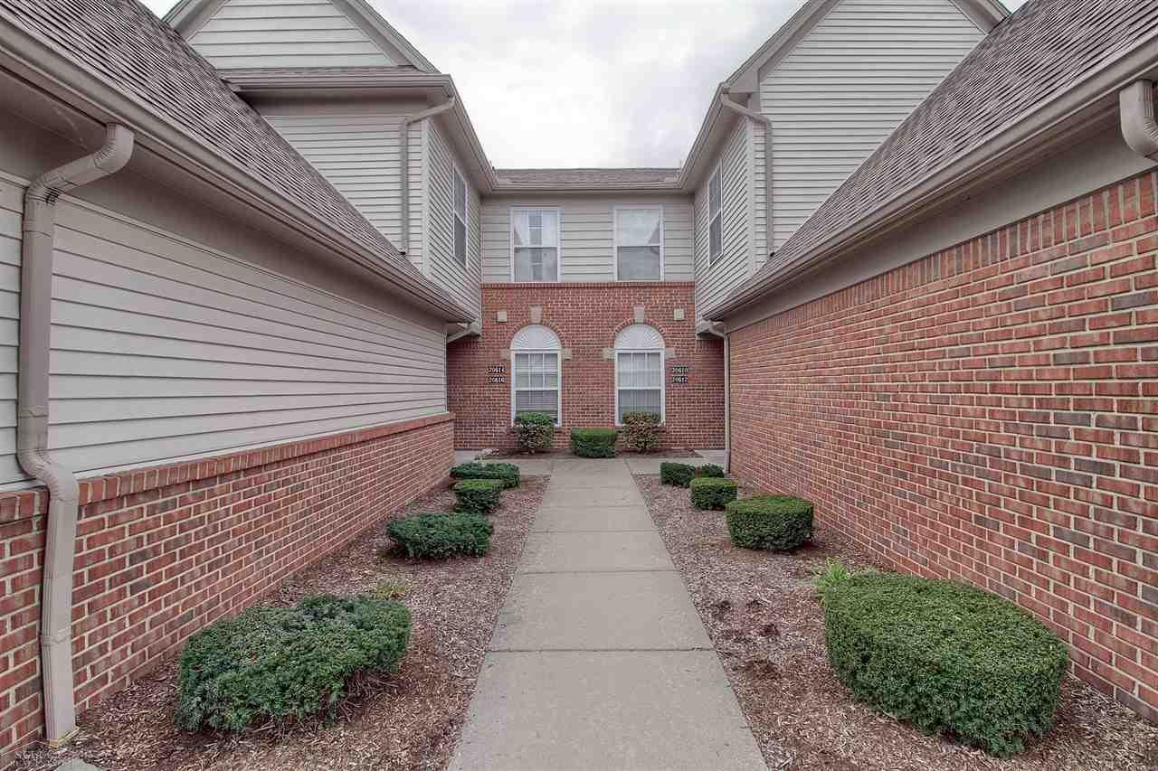 20614 Dunham Road Clinton Township, MI 48038 - Photo 4 of 29