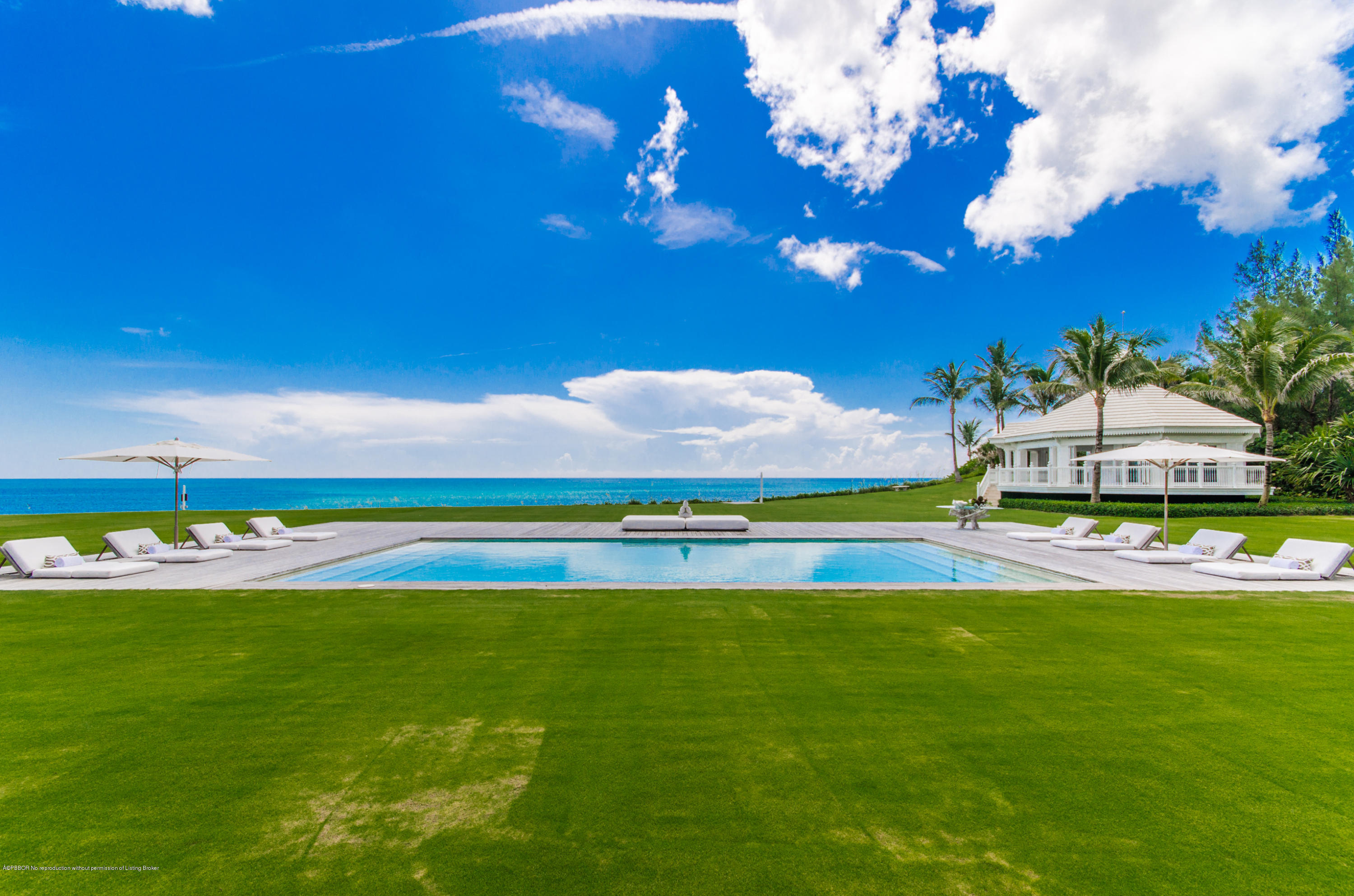 215 South Beach Road Jupiter Island, FL 33455 - Photo 4 of 40 East Pool