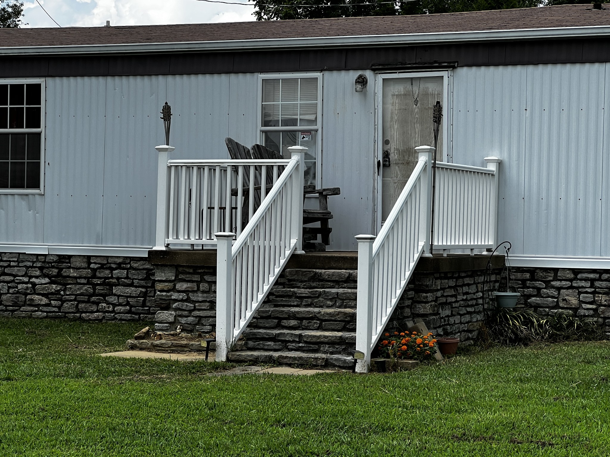 1109 Scenic Road Lawrenceburg, TN 38464 - Photo 2 of 20 Gallery Image 2