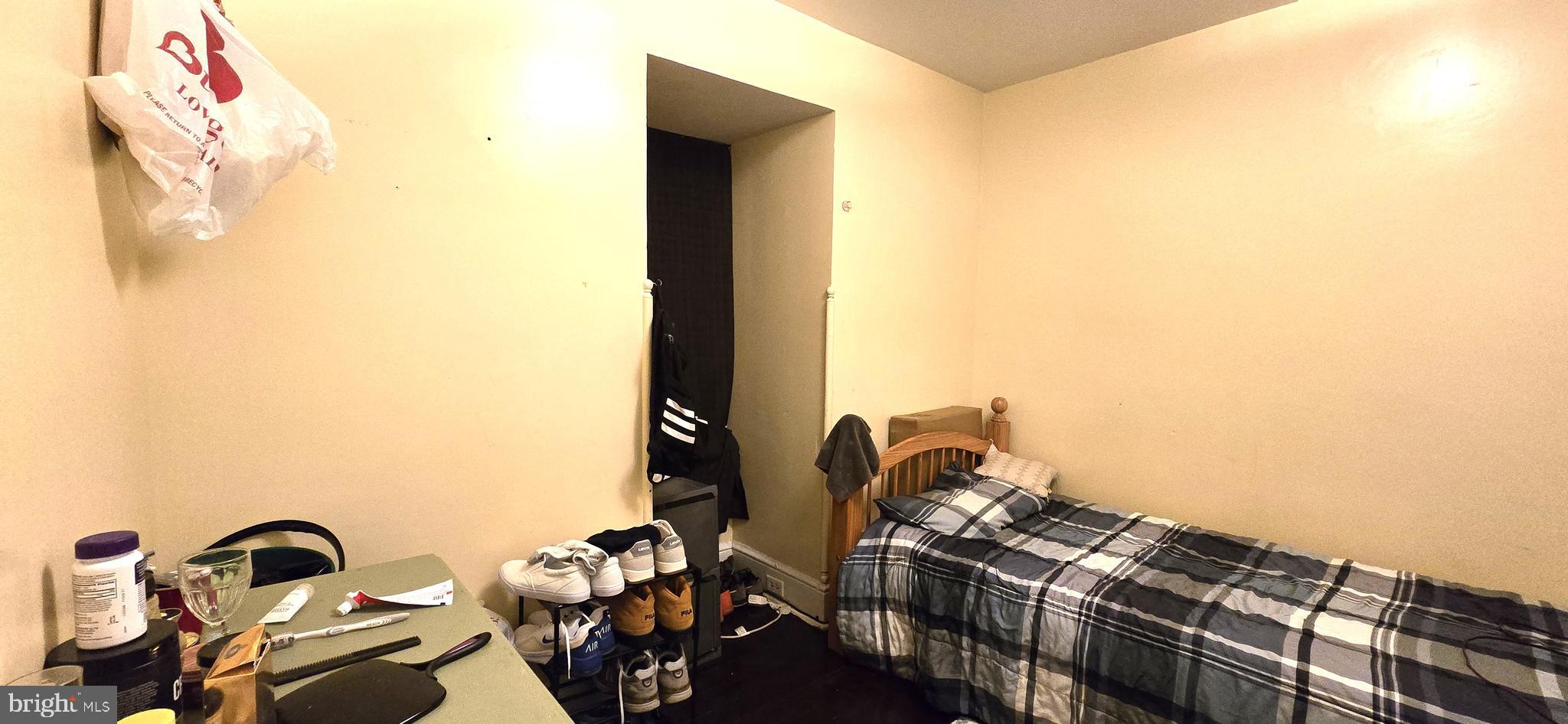 610 South Prince Street Lancaster, PA 17603 - Photo 39 of 50 4 Room 3rd floor