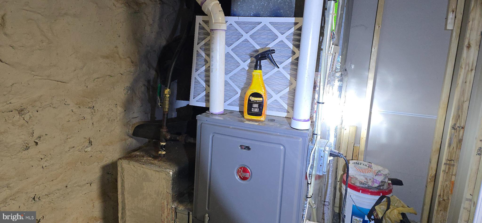 610 South Prince Street Lancaster, PA 17603 - Photo 49 of 52 a utility room with dryer and washer