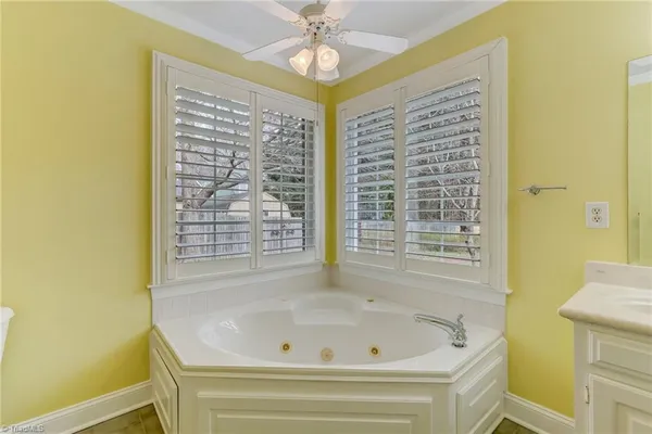 $449,900 | 204 West Stonebury Court, Reidsville, NC 27320