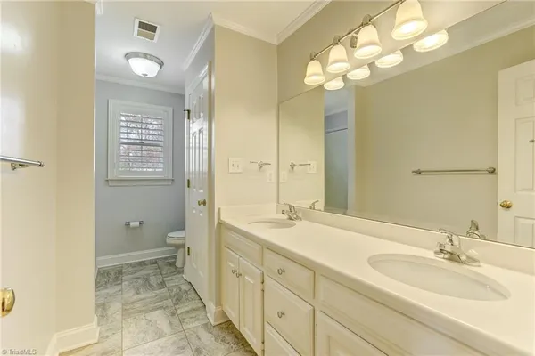 $449,900 | 204 West Stonebury Court, Reidsville, NC 27320