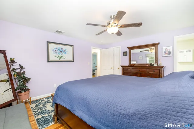 $489,900 | 2 Lionel Drive, Simsbury, CT 06070