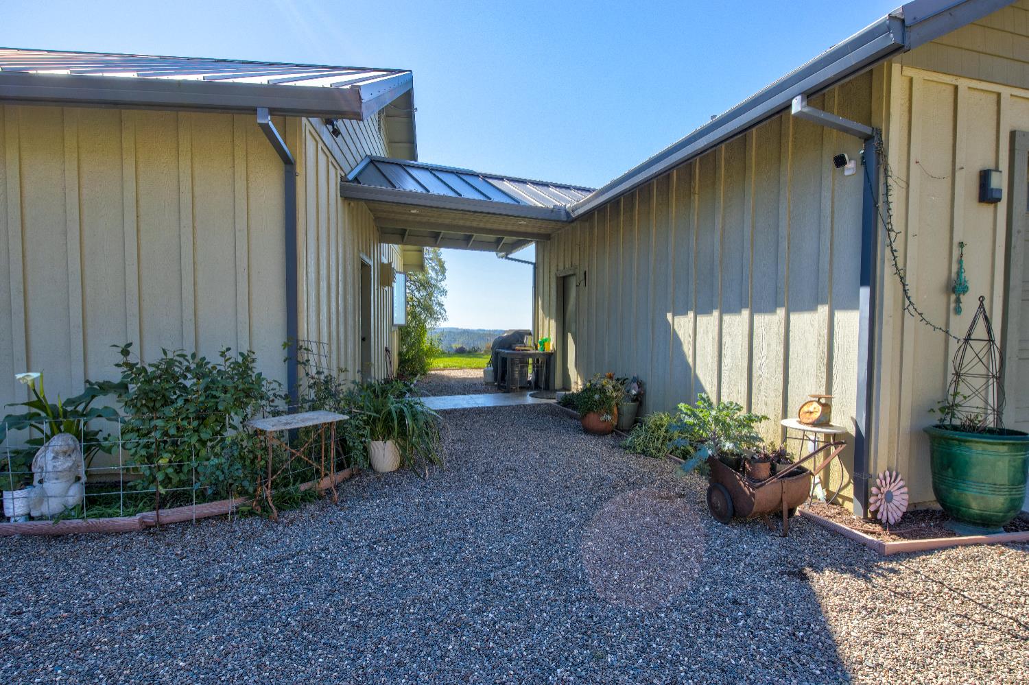 13088 Trembath Mountain Road Fiddletown, CA 95629 - Photo 63 of 98