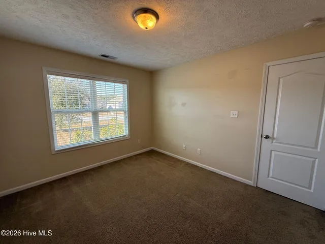 $1,750 | 712 Radiant Drive, Jacksonville, NC 28546