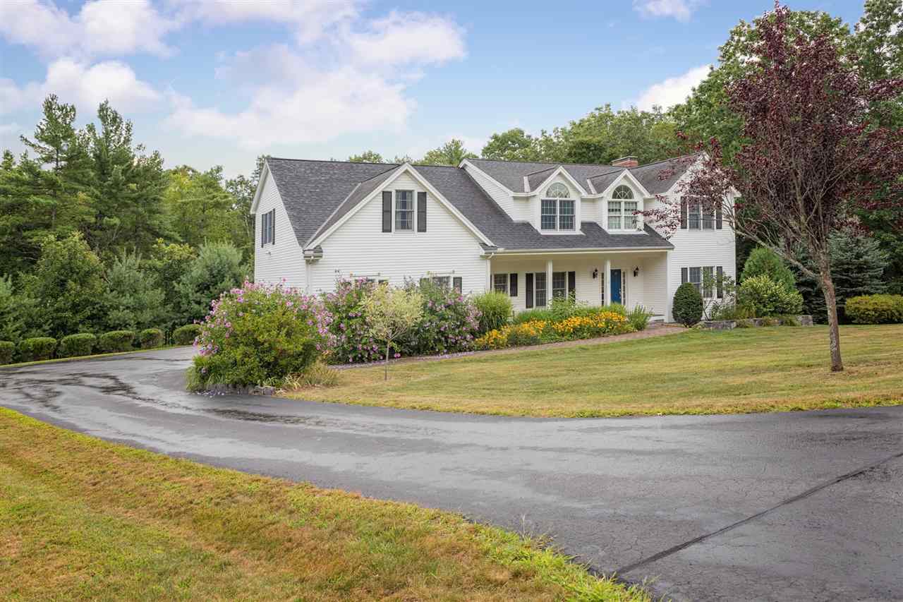 2 Sinclair Drive Exeter, NH 03833 - Photo 2 of 32