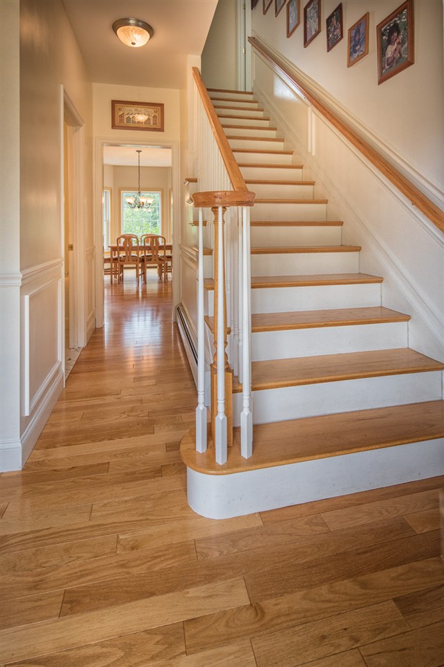 2 Sinclair Drive Exeter, NH 03833 - Photo 13 of 32