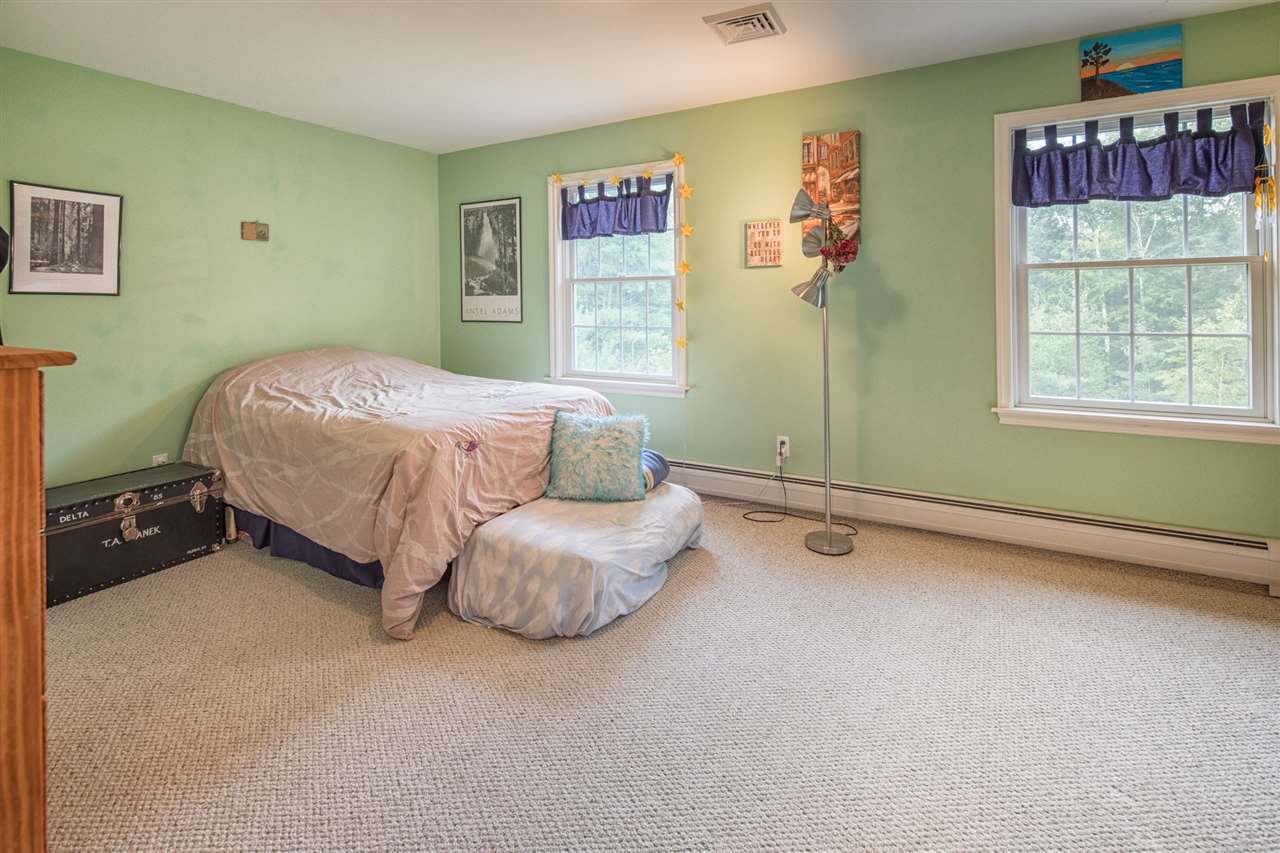 2 Sinclair Drive Exeter, NH 03833 - Photo 25 of 32