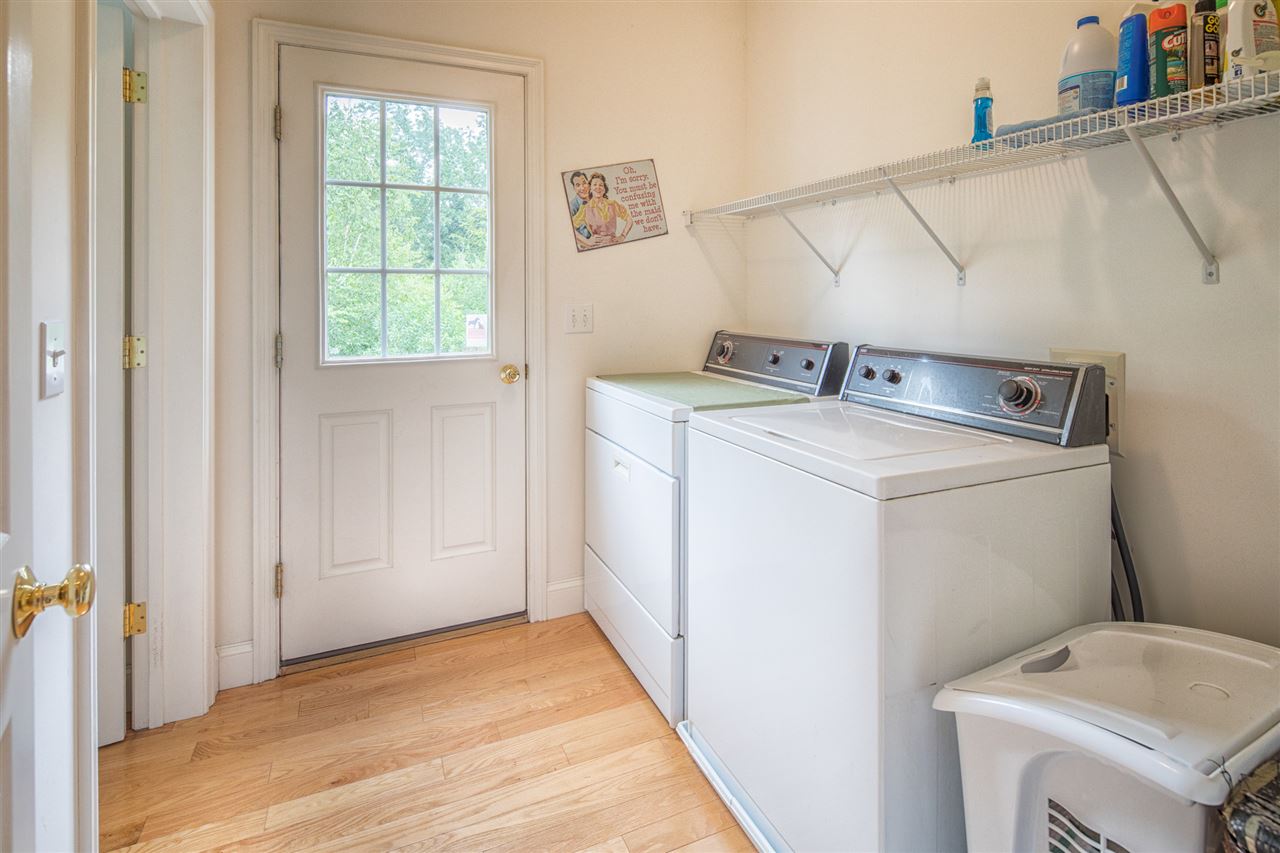 2 Sinclair Drive Exeter, NH 03833 - Photo 26 of 32