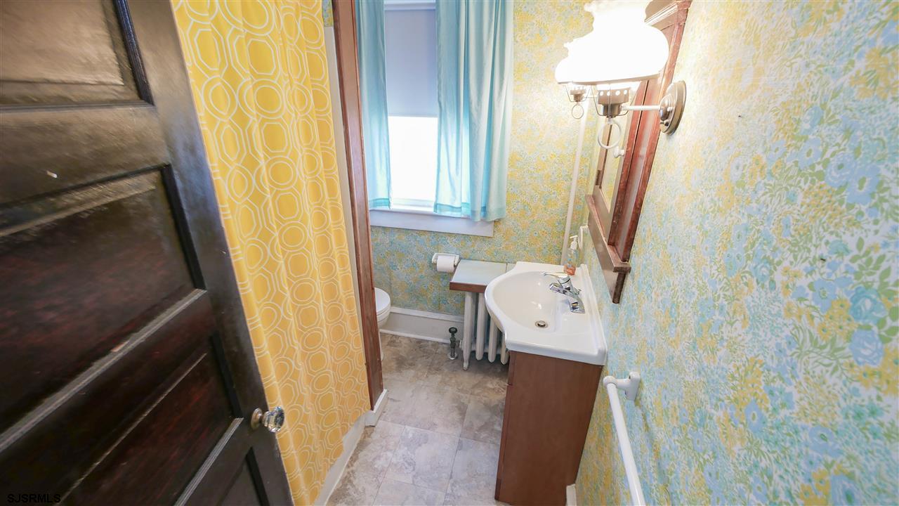 1741 Shore Road Linwood, NJ 08221 - Photo 18 of 25 Gallery Image 18
