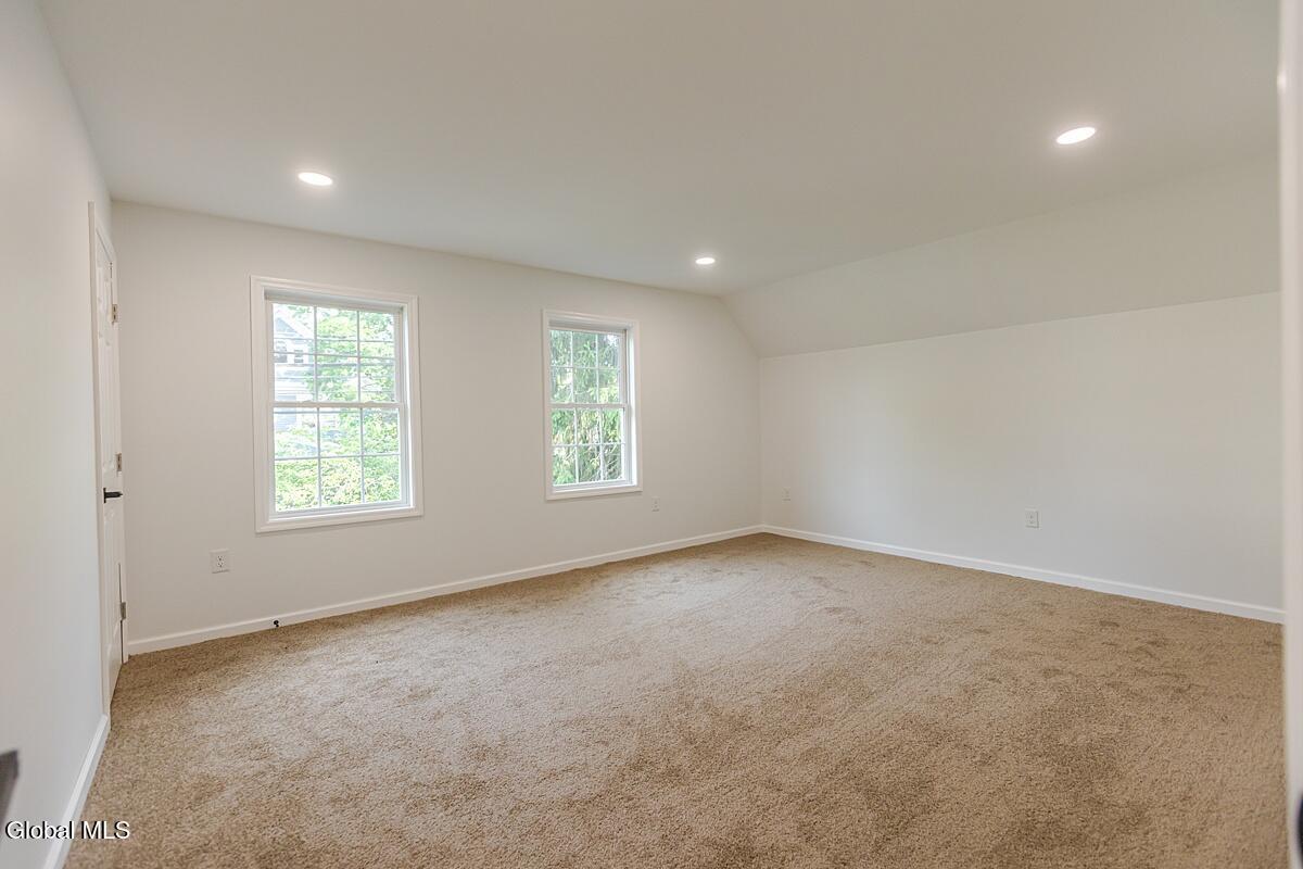 1659 Lenox Road Schenectady, NY 12308 - Photo 38 of 64 CBP-29