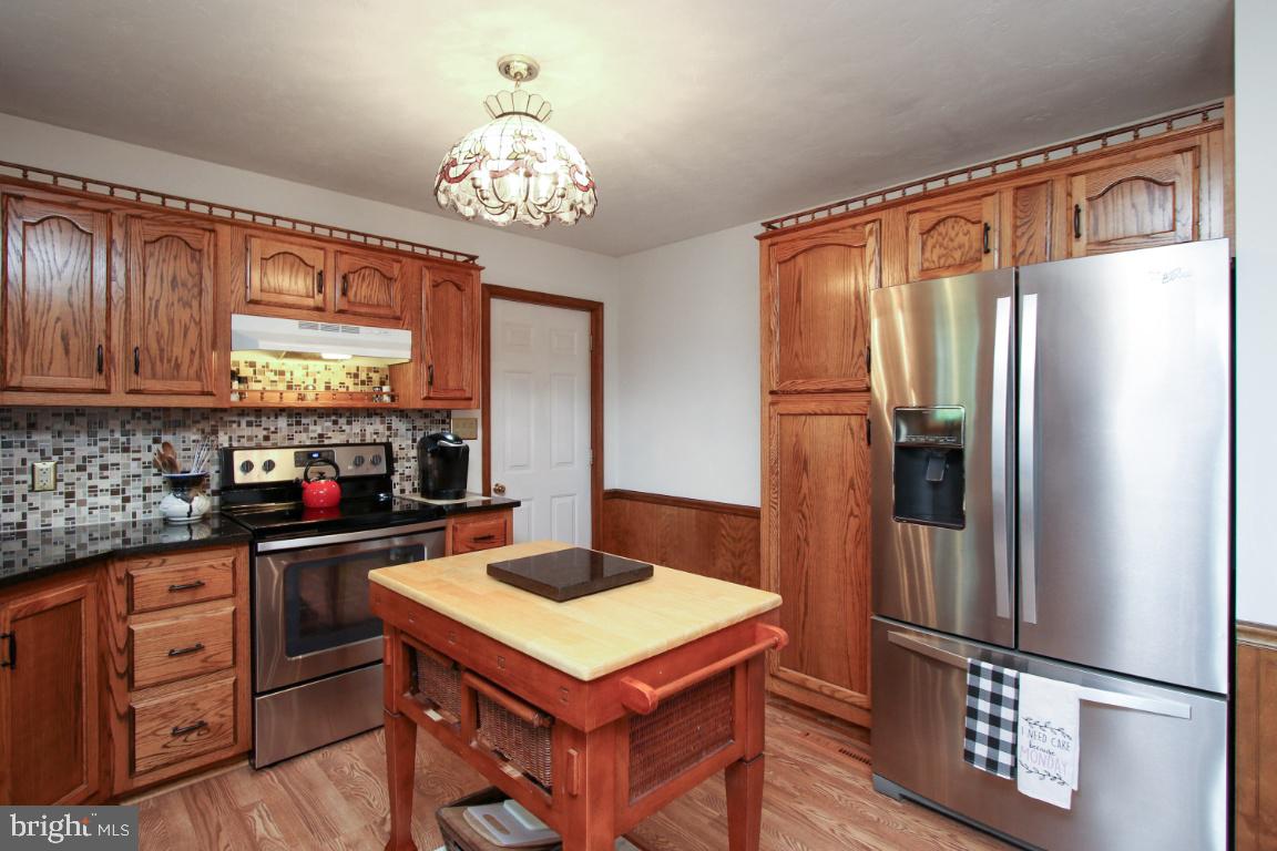 519 Sachs Road Gettysburg, PA 17325 - Photo 17 of 51 Stainless Steel Appliances