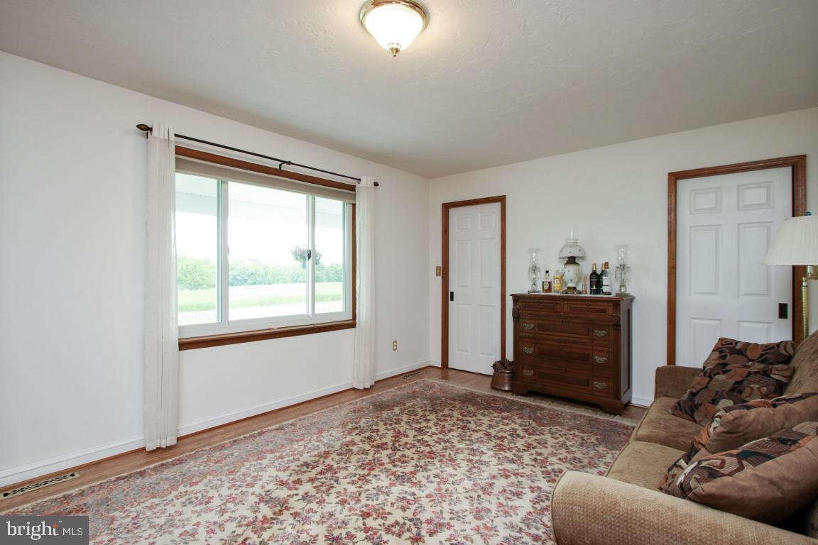 519 Sachs Road Gettysburg, PA 17325 - Photo 5 of 51 Family Room/Office