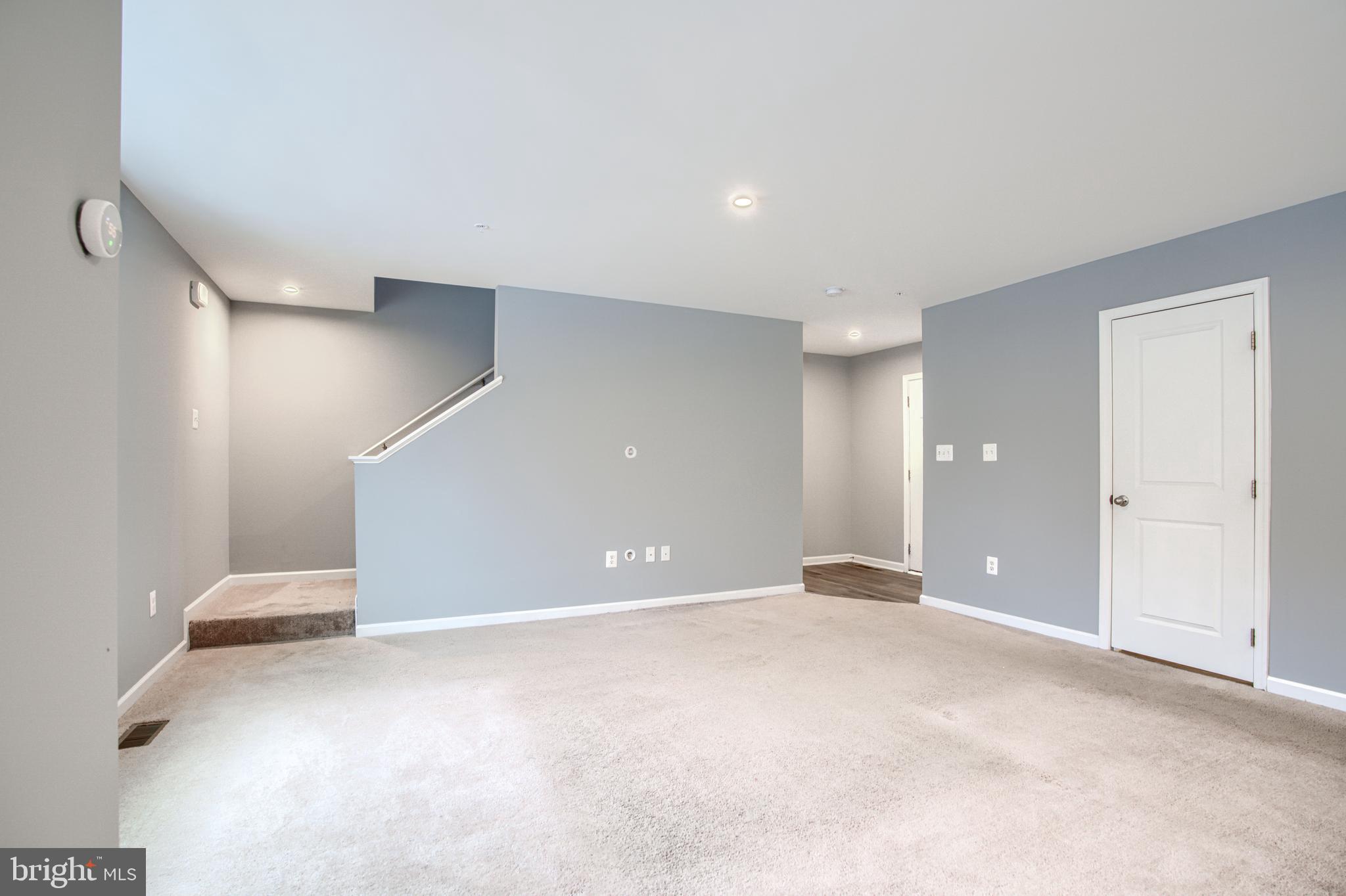 104 Magnolia Drive Elkton, MD 21921 - Photo 7 of 52 Living Room