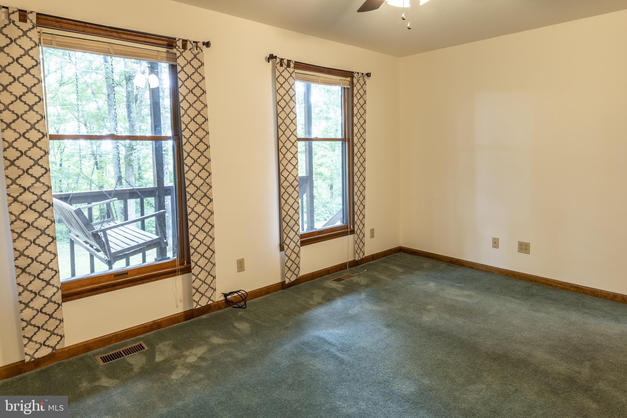 8135 Moormont Road Rapidan, VA 22733 - Photo 14 of 61 1st Floor Master