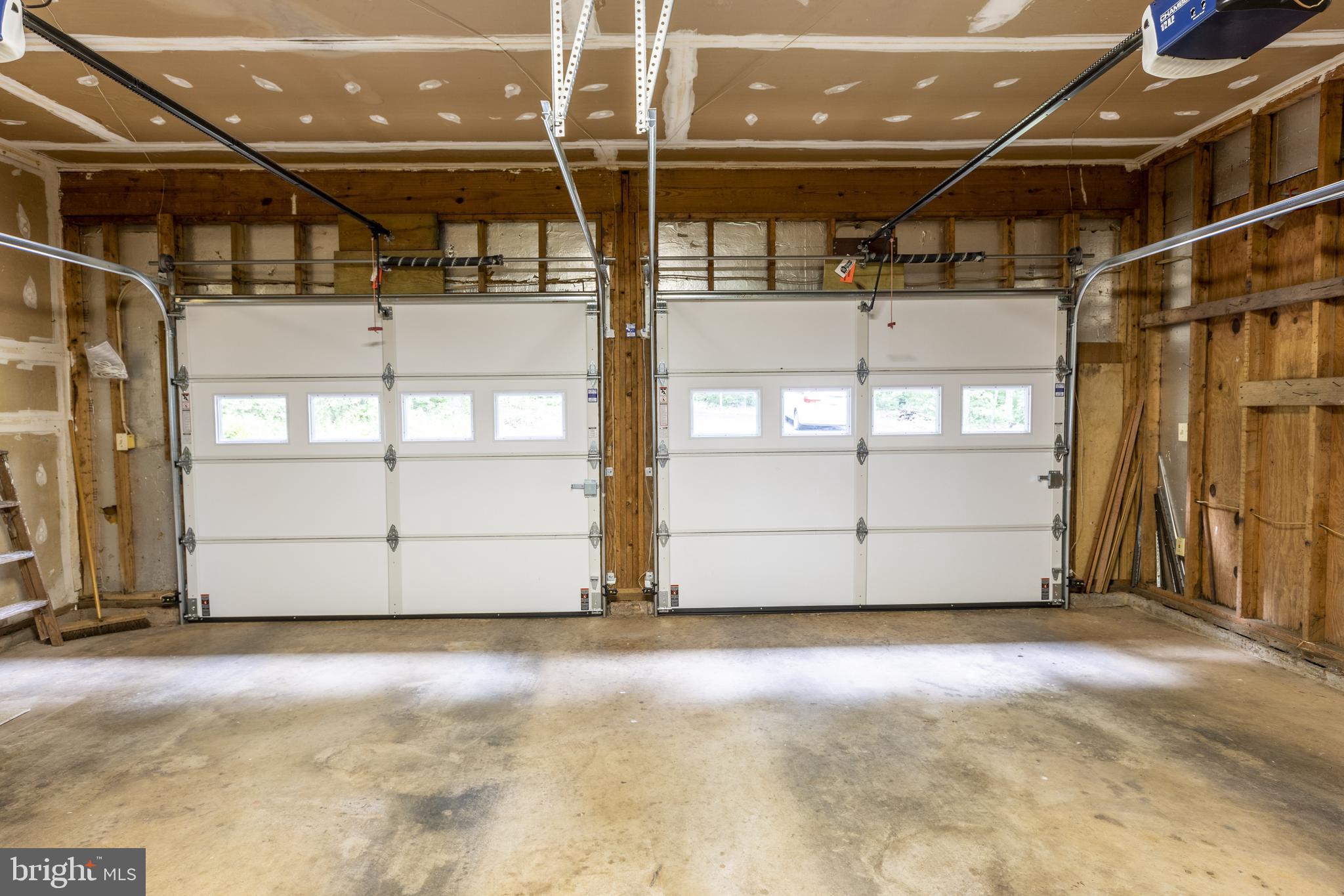 8135 Moormont Road Rapidan, VA 22733 - Photo 17 of 61 Two car attached garage
