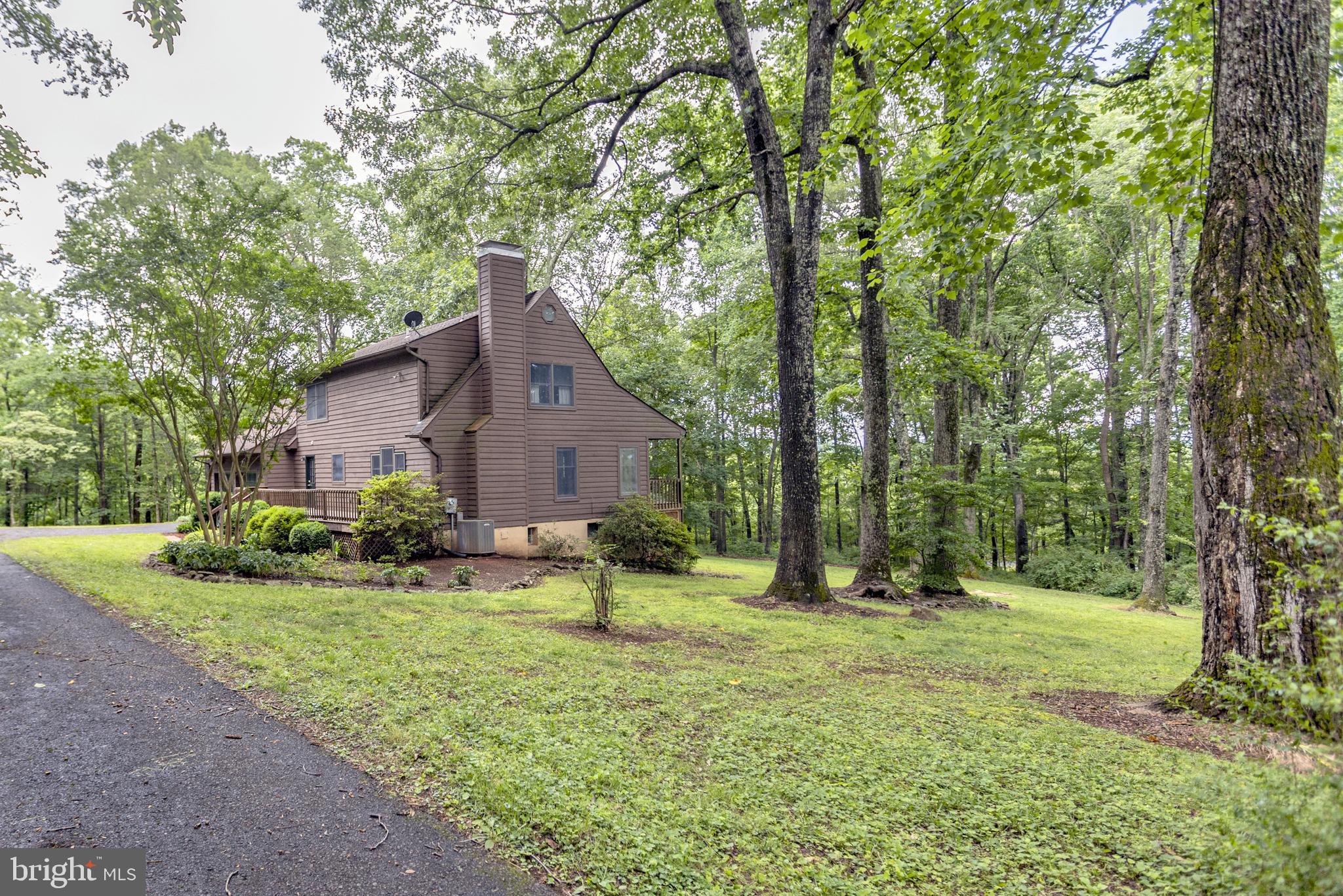 8135 Moormont Road Rapidan, VA 22733 - Photo 43 of 61 Entry to the property