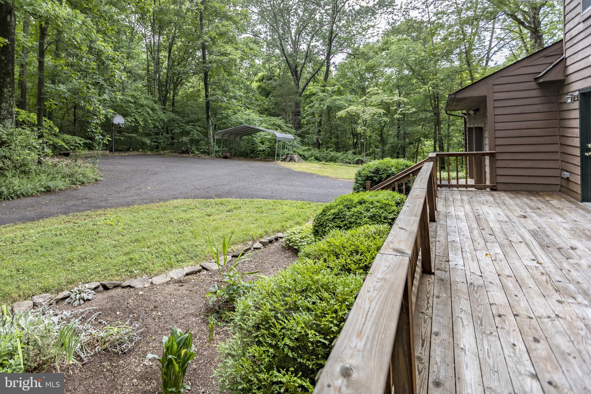 8135 Moormont Road Rapidan, VA 22733 - Photo 52 of 61 Decking