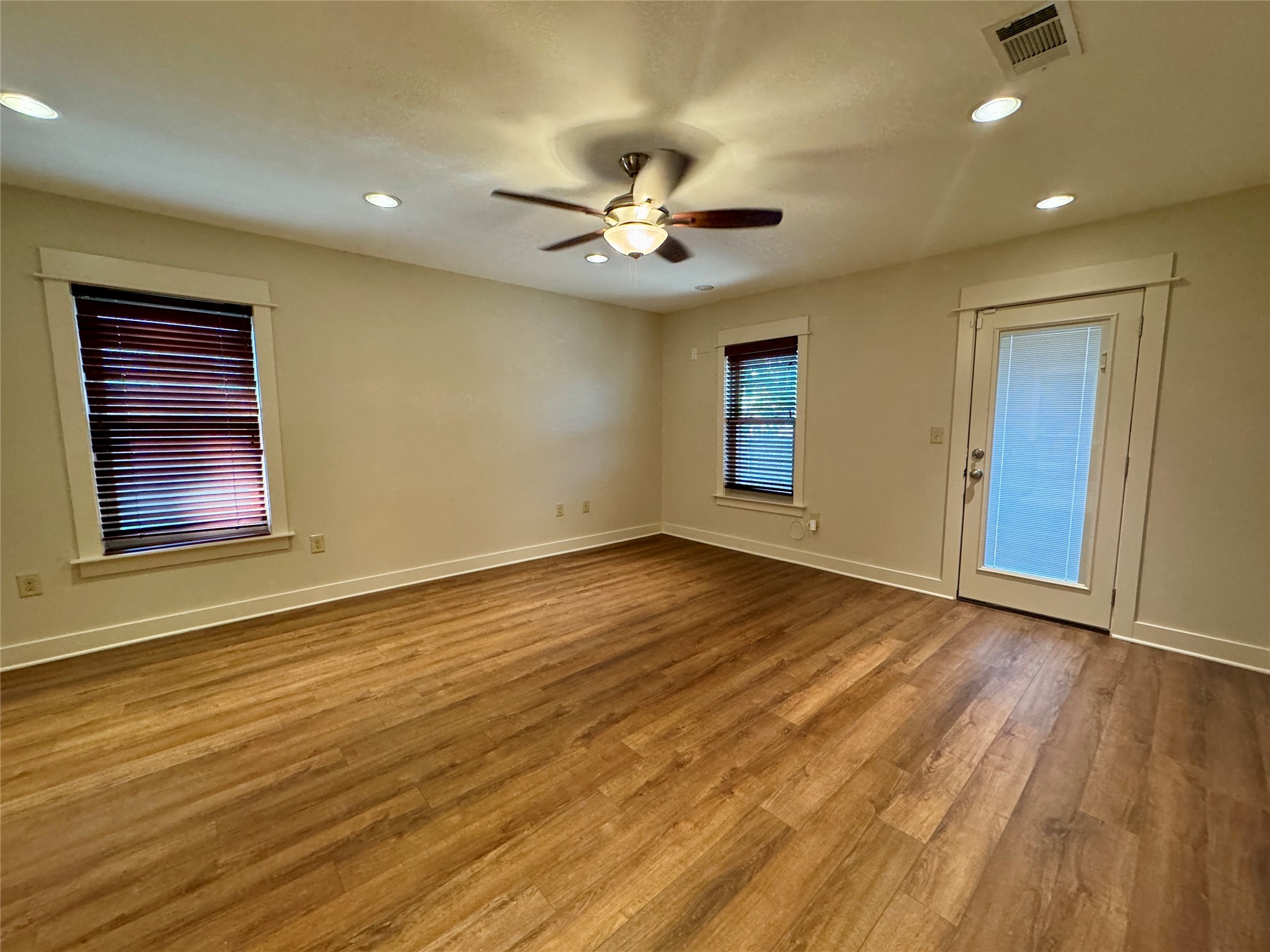 1300 Morgan Lane Austin, TX 78704 - Photo 10 of 19