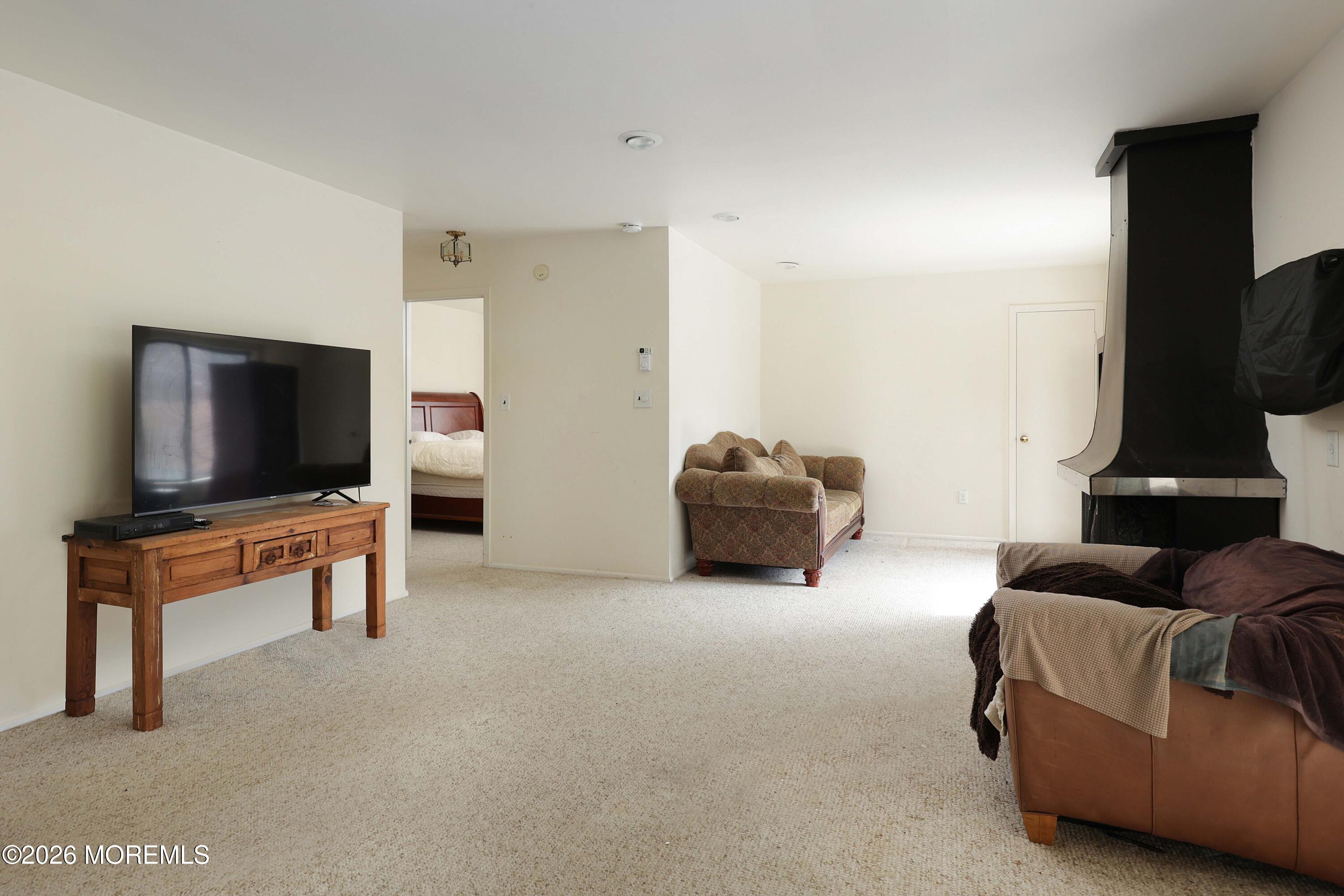 11 Medford Court Red Bank, NJ 07701 - Photo 12 of 51 Living Room